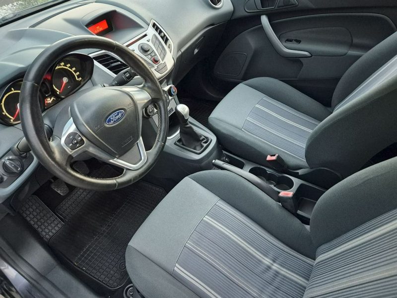 Ford Fiesta GWARANCJA * 1.25 82 KM BENZYNA * klimatyzacja * zadbany * warszawa Mk7 (2008-)
