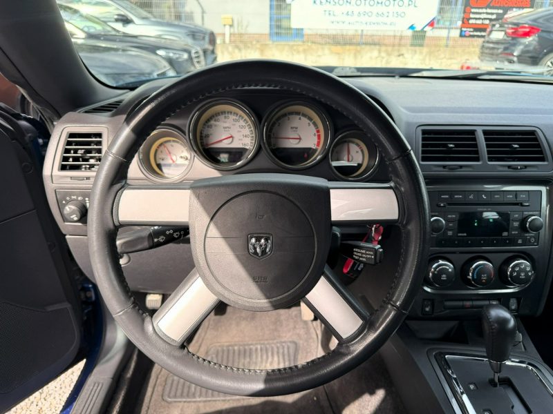 Dodge Challenger Skórzana tapicerka, Podgrzewane fotele, Zadbany, Zarejestrowany w PL III (2008-)