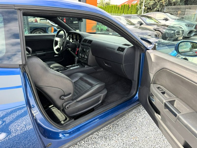 Dodge Challenger Skórzana tapicerka, Podgrzewane fotele, Zadbany, Zarejestrowany w PL III (2008-)