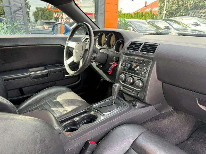 Dodge Challenger Skórzana tapicerka, Podgrzewane fotele, Zadbany, Zarejestrowany w PL III (2008-)