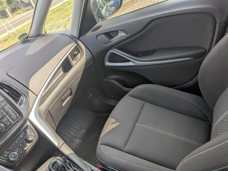 Opel Zafira C 1.4 140 KM ECOTEC/7 OSÓB/BEZWYPADKOWY/2016/ks. serwisowa/opłacony C (2011-)