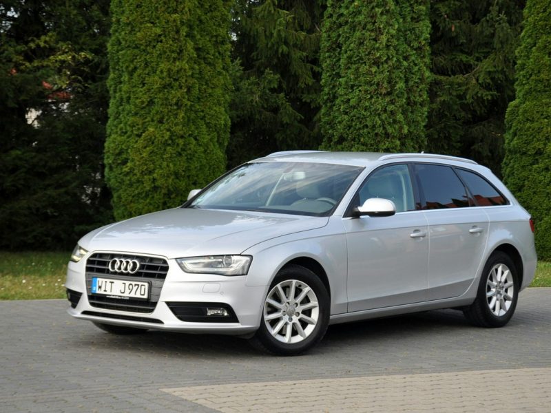 Audi A4 3.0TDI(204KM)*Lift*Bi-Xenon*Led*Klimatronik*Chrom*Parktronik*Alu16"ASO B8 (2007-2015)