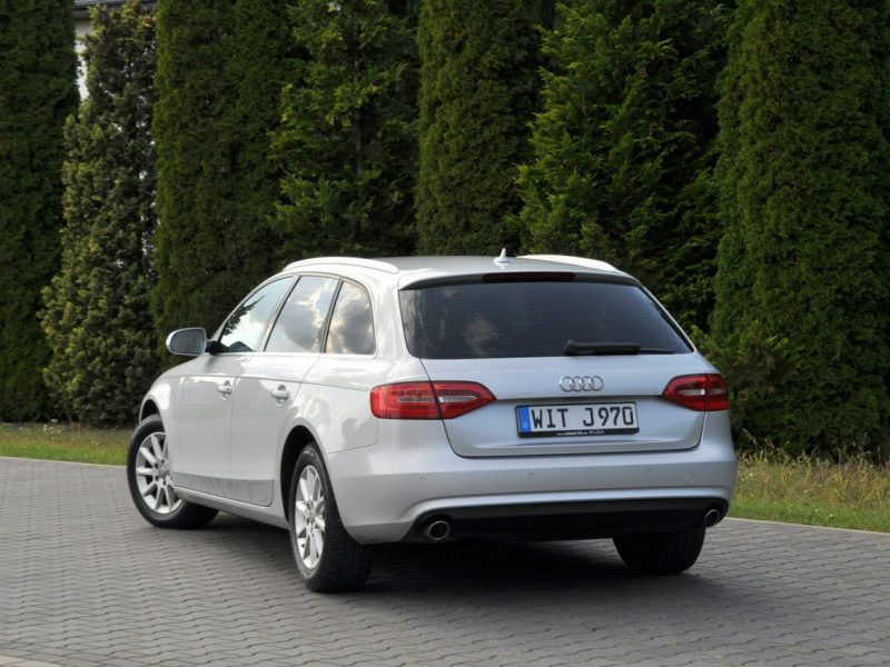 Audi A4 3.0TDI(204KM)*Lift*Bi-Xenon*Led*Klimatronik*Chrom*Parktronik*Alu16"ASO B8 (2007-2015)