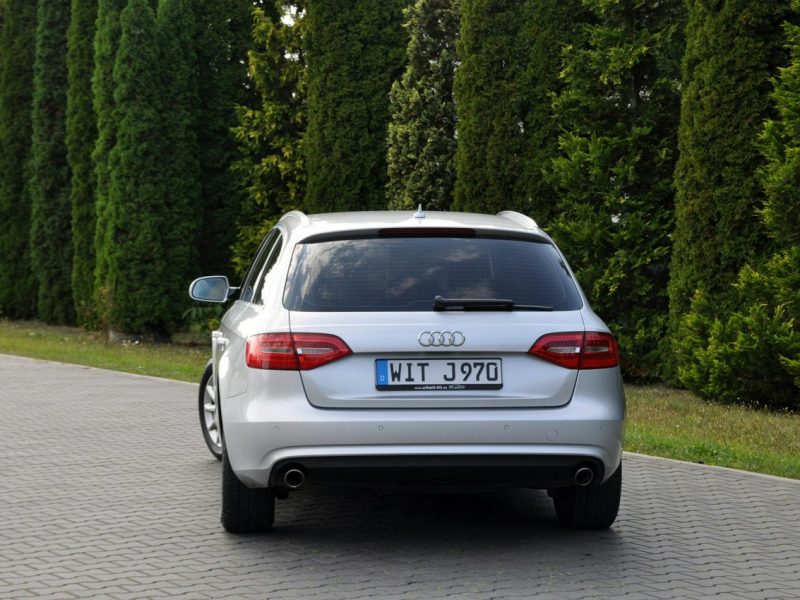 Audi A4 3.0TDI(204KM)*Lift*Bi-Xenon*Led*Klimatronik*Chrom*Parktronik*Alu16"ASO B8 (2007-2015)