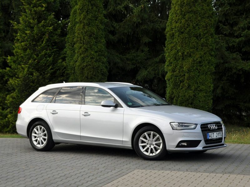 Audi A4 3.0TDI(204KM)*Lift*Bi-Xenon*Led*Klimatronik*Chrom*Parktronik*Alu16"ASO B8 (2007-2015)