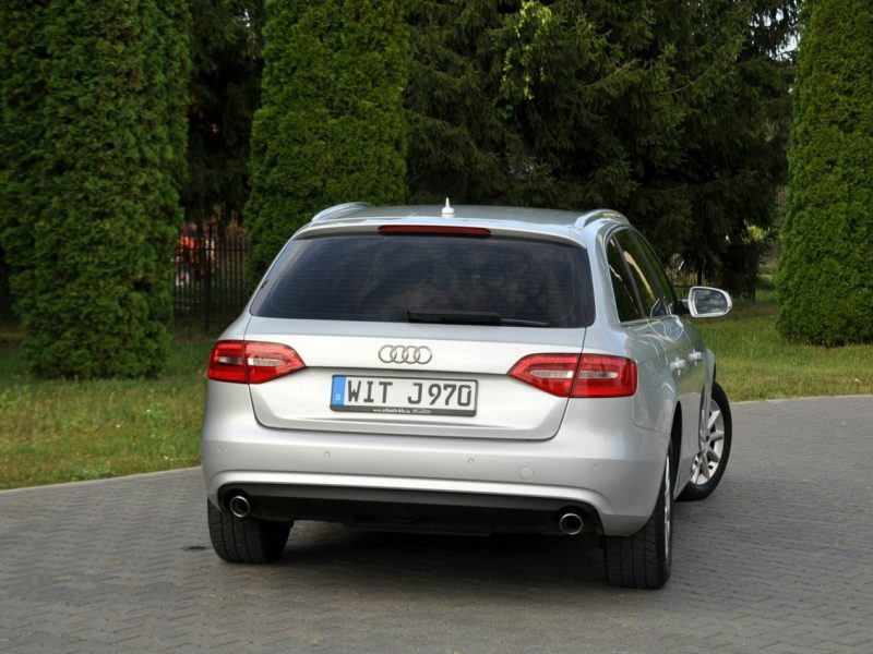 Audi A4 3.0TDI(204KM)*Lift*Bi-Xenon*Led*Klimatronik*Chrom*Parktronik*Alu16"ASO B8 (2007-2015)