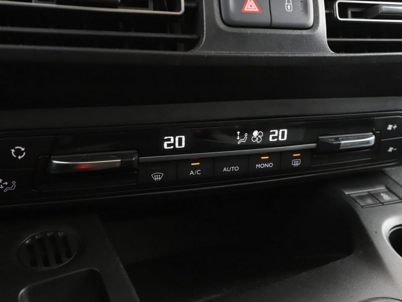 Citroen Berlingo tempomat klima panorama auto PDC navi bluetooth III (2018-)