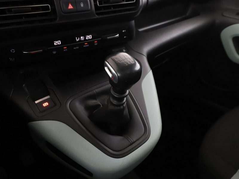 Citroen Berlingo tempomat klima panorama auto PDC navi bluetooth III (2018-)