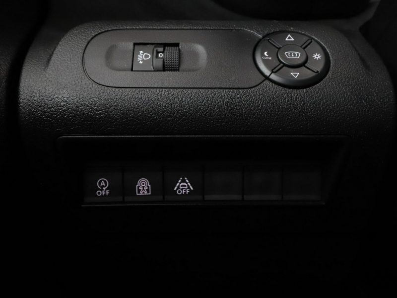 Citroen Berlingo tempomat klima panorama auto PDC navi bluetooth III (2018-)