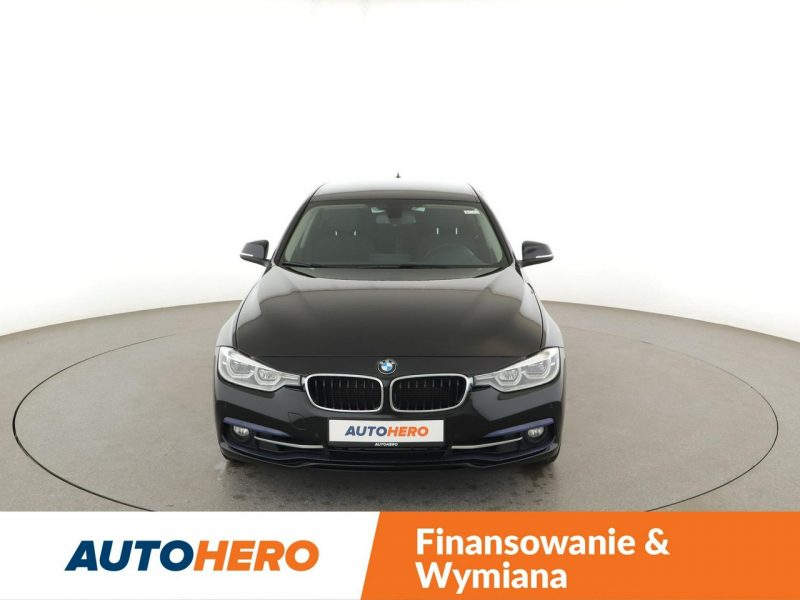 BMW 325 Sport Line automat 224KM navi grzane fotele PDC półskóra tempomat LED F30 (2012-)