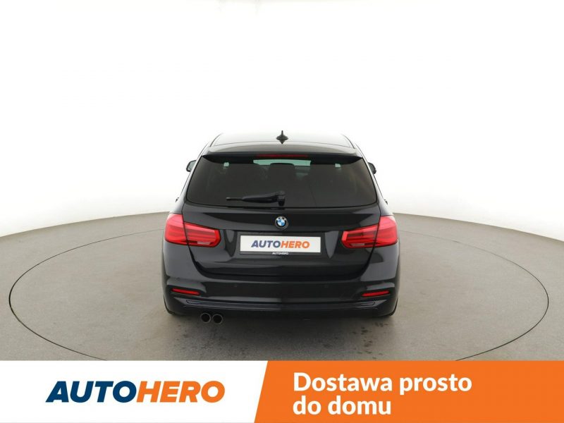 BMW 325 Sport Line automat 224KM navi grzane fotele PDC półskóra tempomat LED F30 (2012-)