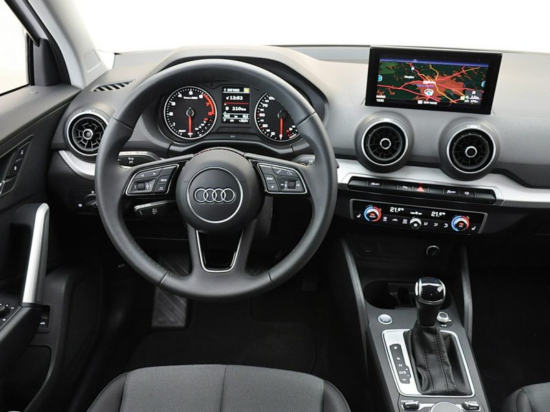 Audi Q2 35TFSI Stronic Kamera Led Gwarancja PL