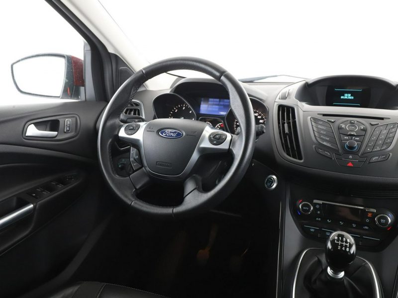 Ford Kuga klima auto półskóra czujniki parkowania hak II (2012-)