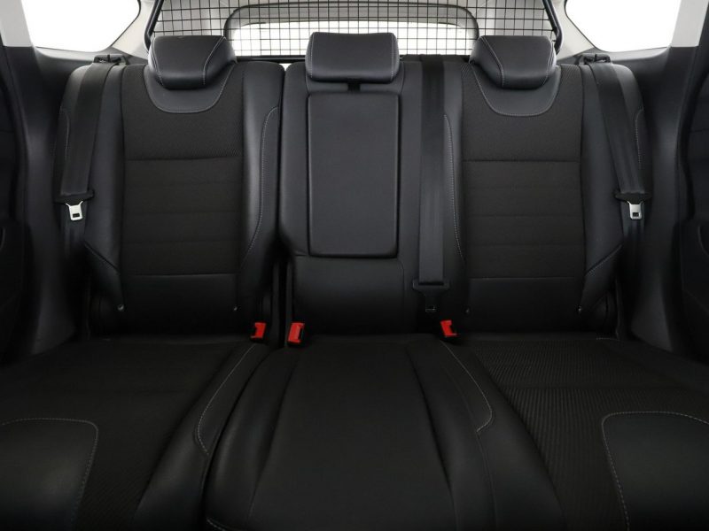 Ford Kuga klima auto półskóra czujniki parkowania hak II (2012-)