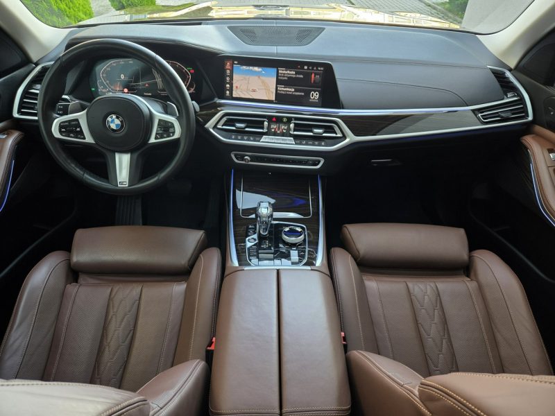 BMW X7 40i 340KM. Masaże. Wentylacja. Sky Lounge. Hak. Monitory. HiFi. FV23%. G07 (2019-)