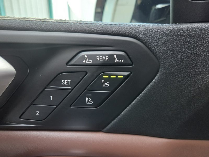 BMW X7 40i 340KM. Masaże. Wentylacja. Sky Lounge. Hak. Monitory. HiFi. FV23%. G07 (2019-)