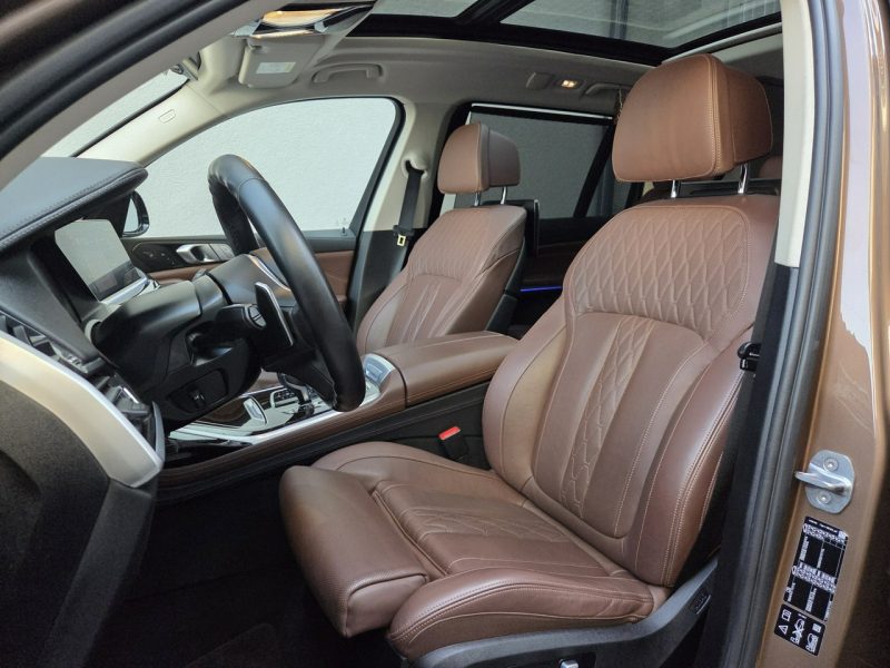 BMW X7 40i 340KM. Masaże. Wentylacja. Sky Lounge. Hak. Monitory. HiFi. FV23%. G07 (2019-)