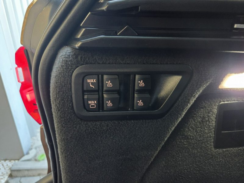 BMW X7 40i 340KM. Masaże. Wentylacja. Sky Lounge. Hak. Monitory. HiFi. FV23%. G07 (2019-)