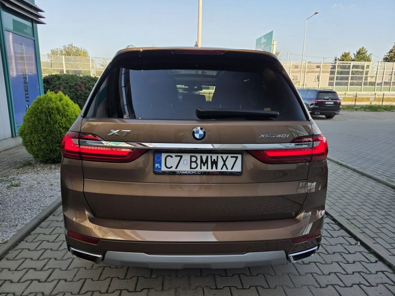 BMW X7 40i 340KM. Masaże. Wentylacja. Sky Lounge. Hak. Monitory. HiFi. FV23%. G07 (2019-)