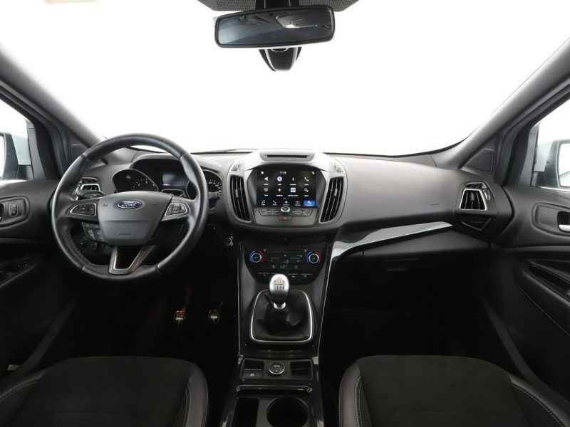 Ford Kuga 2.0TDCi ST-Line Klimatronik Panorama Tempomat ElKlapa ParkAssit Kamera II (2012-)