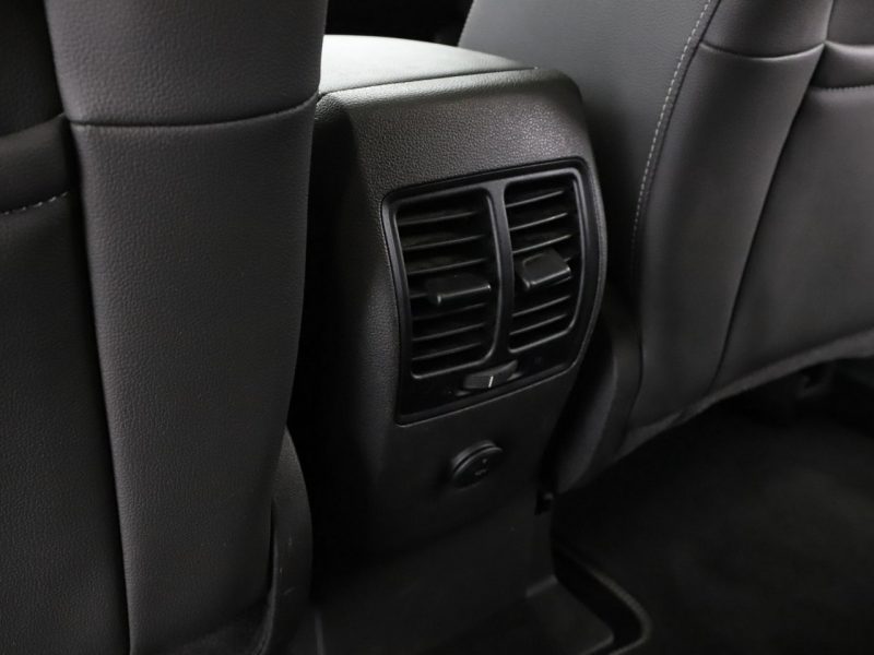 Ford Kuga 2.0TDCi ST-Line Klimatronik Panorama Tempomat ElKlapa ParkAssit Kamera II (2012-)