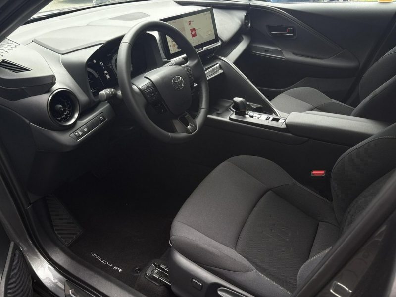 Toyota C-HR 1.8 HSD STYLE, salon Polska, gwarancja, FV23%