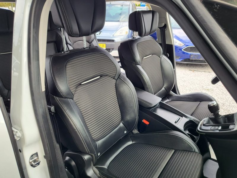 Renault Grand Scenic Grand1.6 Diesel 130KM Oryginał Bezwypadek Serwis Gwarancja Zapraszamy III (2016-2021)