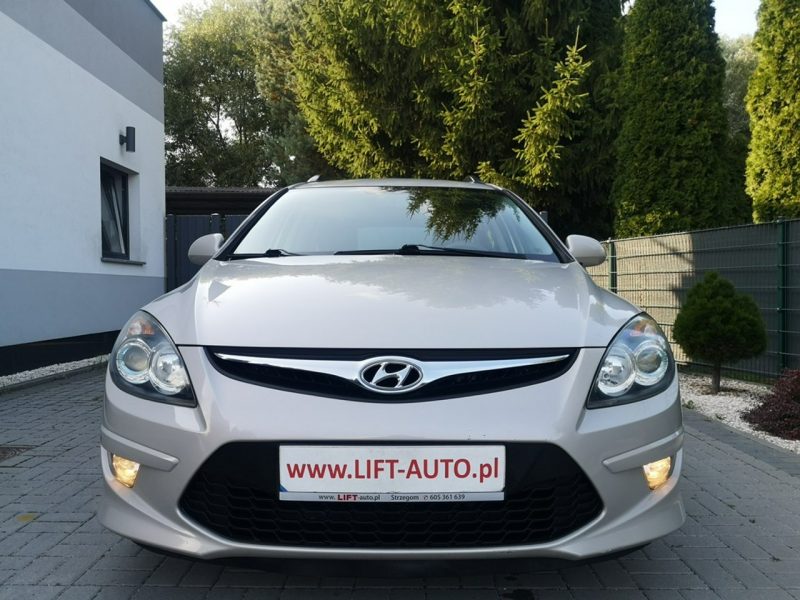 Hyundai i30 1.6 CRDI 116KM Klimatronic Isofix Alu Serwis Salon Polska Gwarancja I (2002-2013)