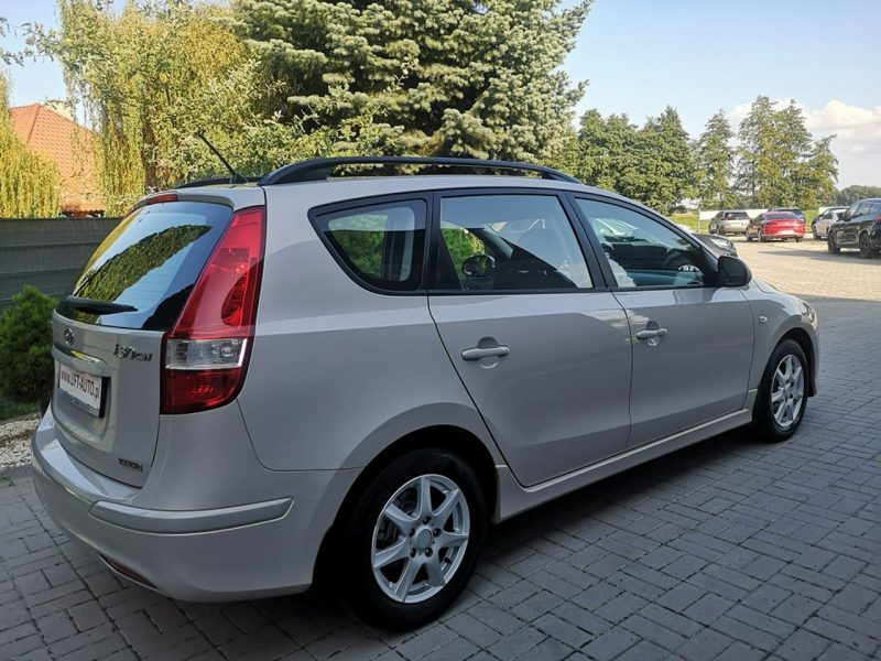 Hyundai i30 1.6 CRDI 116KM Klimatronic Isofix Alu Serwis Salon Polska Gwarancja I (2002-2013)