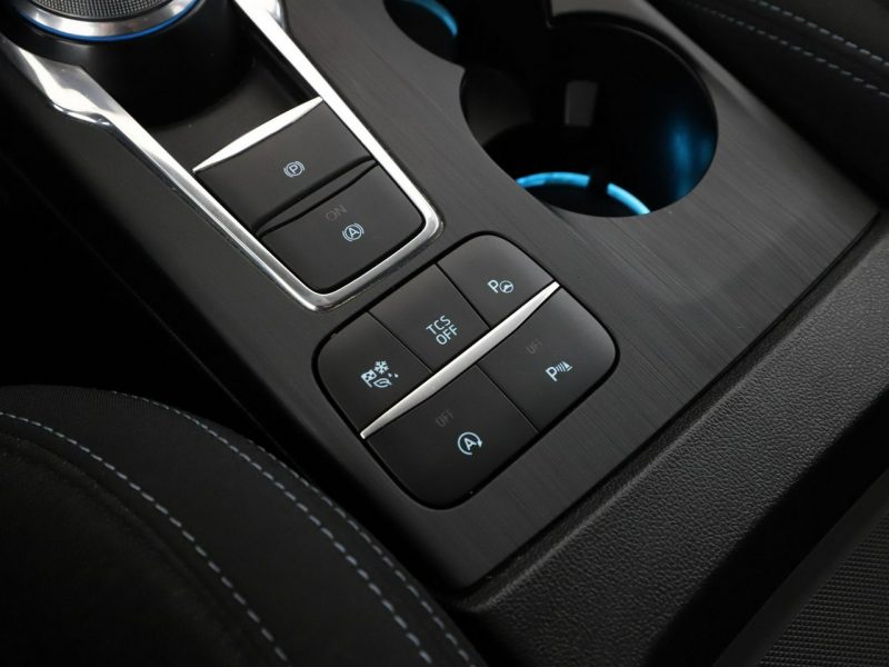 Ford Focus 2.0d Automat Active Klimatronik Tempomat Navi Grzane Fotele Kamera LED Mk4 (2018-)