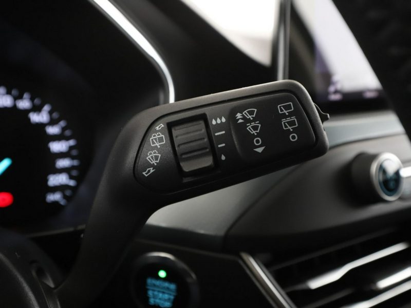 Ford Focus 2.0d Automat Active Klimatronik Tempomat Navi Grzane Fotele Kamera LED Mk4 (2018-)