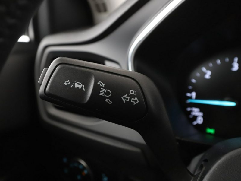 Ford Focus 2.0d Automat Active Klimatronik Tempomat Navi Grzane Fotele Kamera LED Mk4 (2018-)