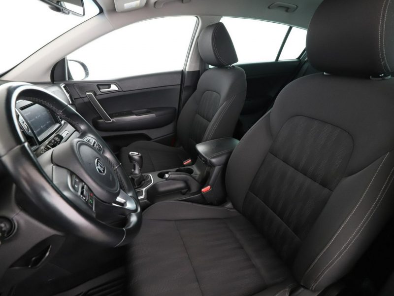 Kia Sportage Navi klima auto kamera i czujniki parkowania IV (2016-2021)