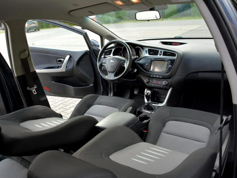 Kia Cee'd Lift Duża Navi Kamera Ledy Klimatronic Grzana kierownica Parktronic II (2012-)