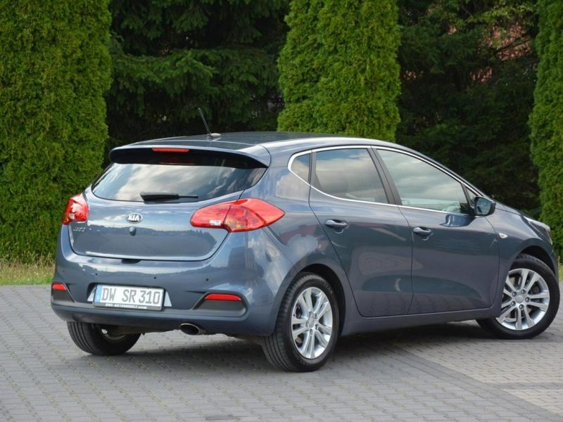 Kia Cee'd Lift Duża Navi Kamera Ledy Klimatronic Grzana kierownica Parktronic II (2012-)