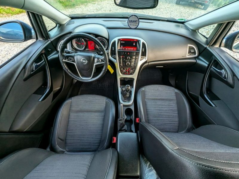 Opel Astra Xenon J (2009-2019)