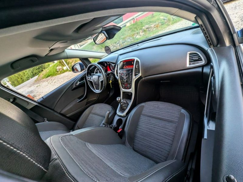 Opel Astra Xenon J (2009-2019)