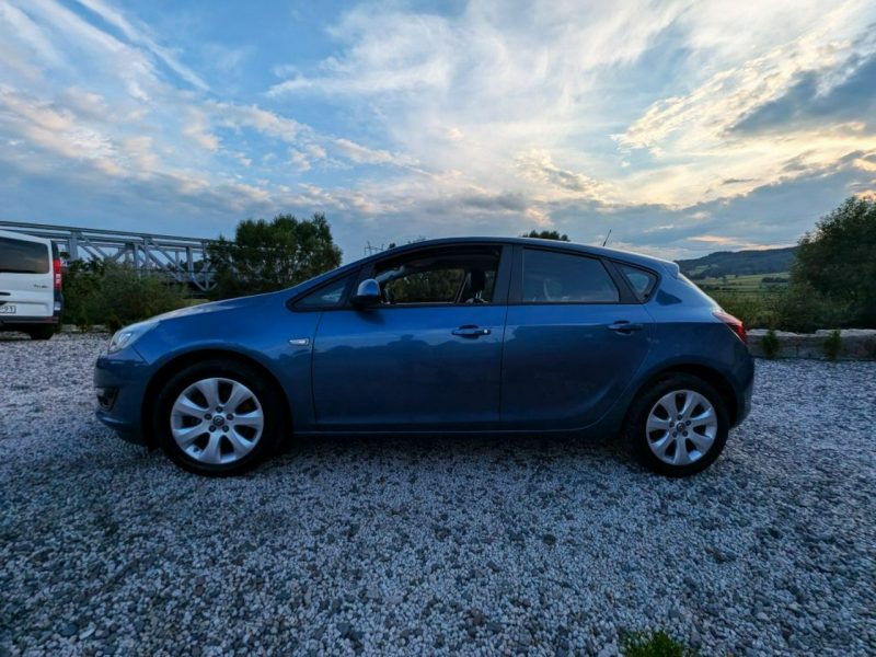 Opel Astra Xenon J (2009-2019)