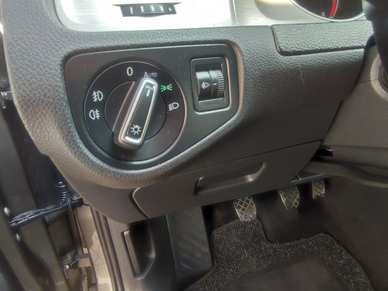 Volkswagen Golf I właściciel wyposażenie ładny Gwarancja VII (2012-)