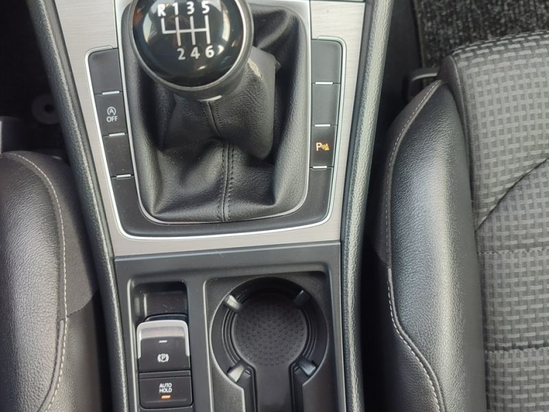 Volkswagen Golf I właściciel wyposażenie ładny Gwarancja VII (2012-)