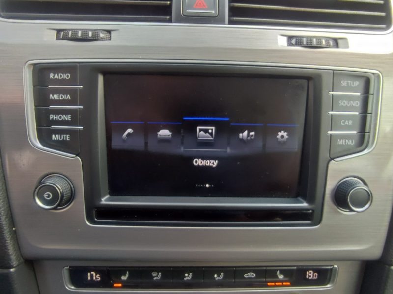 Volkswagen Golf I właściciel wyposażenie ładny Gwarancja VII (2012-)