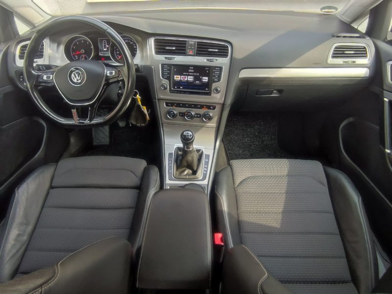 Volkswagen Golf I właściciel wyposażenie ładny Gwarancja VII (2012-)