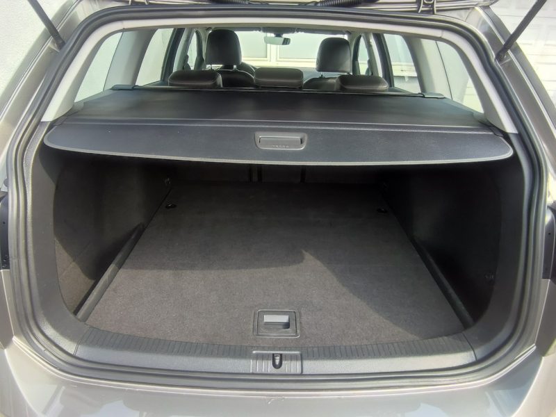 Volkswagen Golf I właściciel wyposażenie ładny Gwarancja VII (2012-)