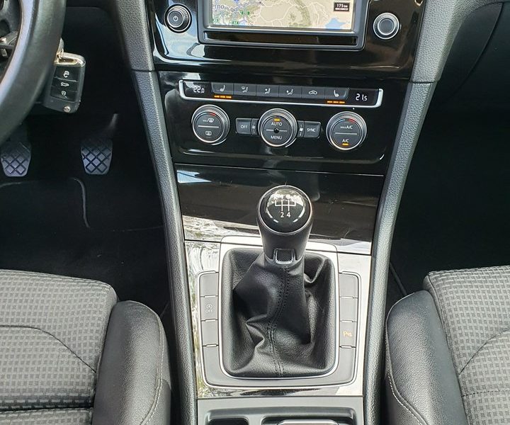 Volkswagen Golf 1.6 TDI # Highline # Navi # Climatronic # Kamera # PółSkóra # MegaStan VII (2012-)