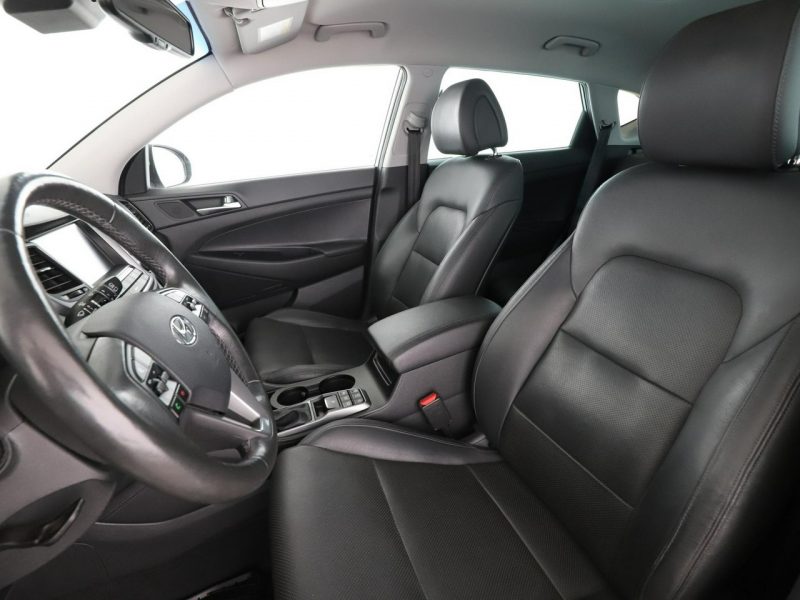 Hyundai Tucson 4x4 automat full LED skóra navi klima auto kamera i czujniki park III (2015-2020)
