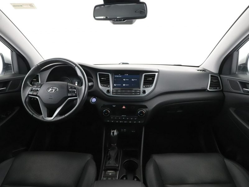 Hyundai Tucson 4x4 automat full LED skóra navi klima auto kamera i czujniki park III (2015-2020)
