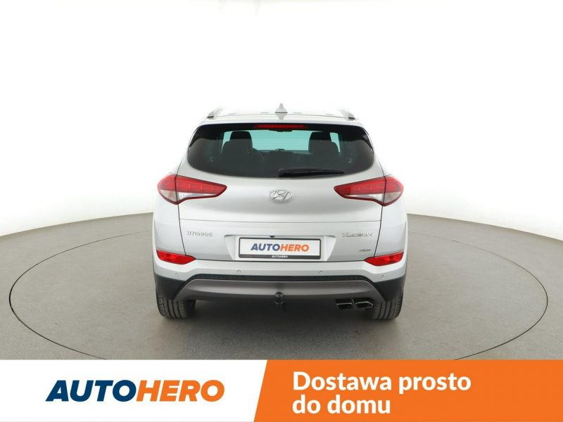 Hyundai Tucson 4x4 automat full LED skóra navi klima auto kamera i czujniki park III (2015-2020)