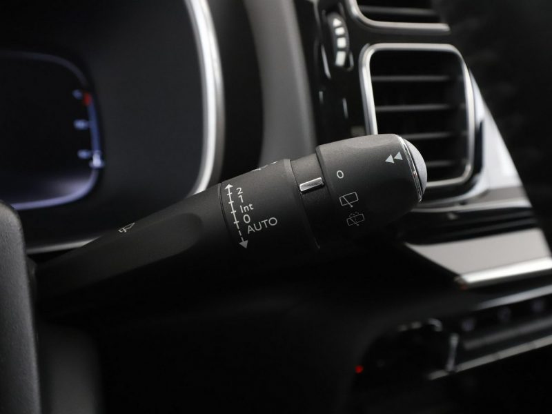 Citroen C5 Aircross 1.2 Benzyna FEEL Klimatronik Tempomat Nawigacja ParkAssist Kamera LED