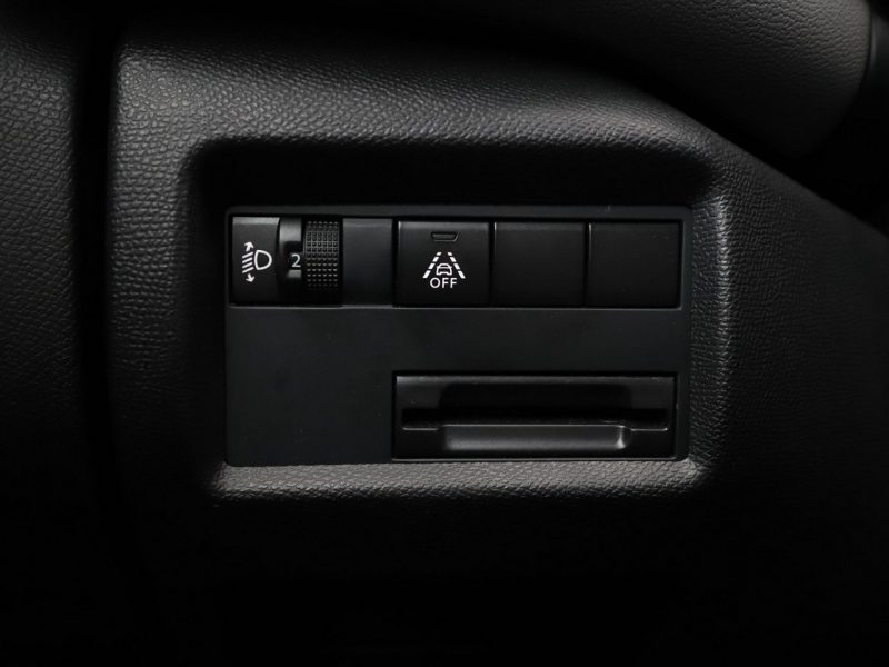 Citroen C5 Aircross 1.2 Benzyna FEEL Klimatronik Tempomat Nawigacja ParkAssist Kamera LED