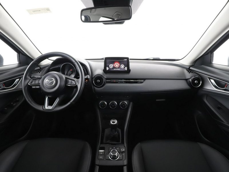 Mazda CX-3 navi półskóra klima auto kamera i czujniki parkowania grzane fotele
